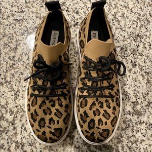 COPY - Steve Madden Brixie Platform Sneaker